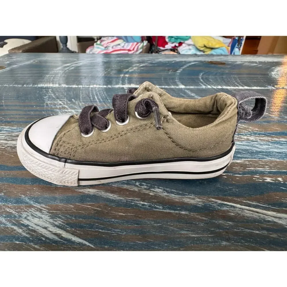 Converse All Star Green Kids/Toddler shoes, size 6